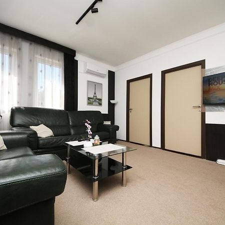 Citadela Suites - Free Parking Сараево Екстериор снимка