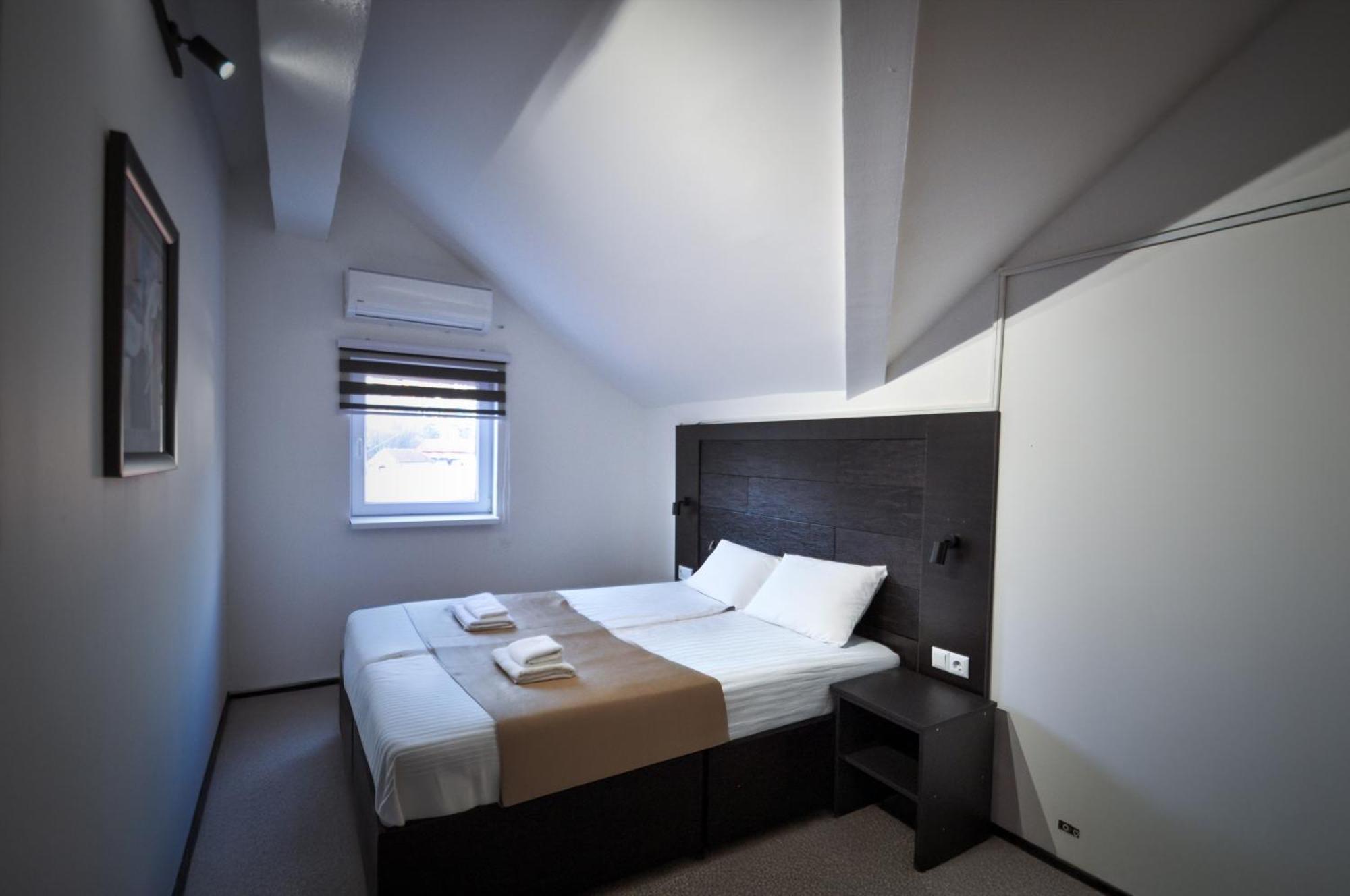 Citadela Suites - Free Parking Сараево Екстериор снимка
