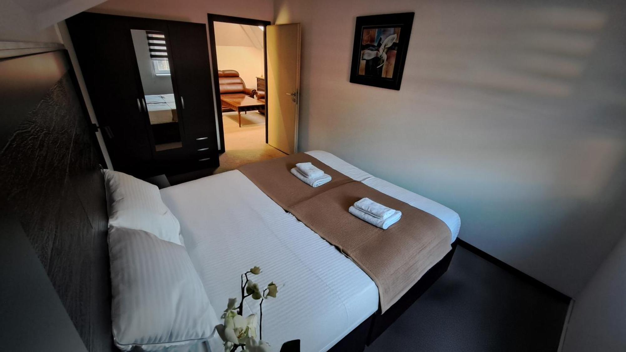 Citadela Suites - Free Parking Сараево Екстериор снимка