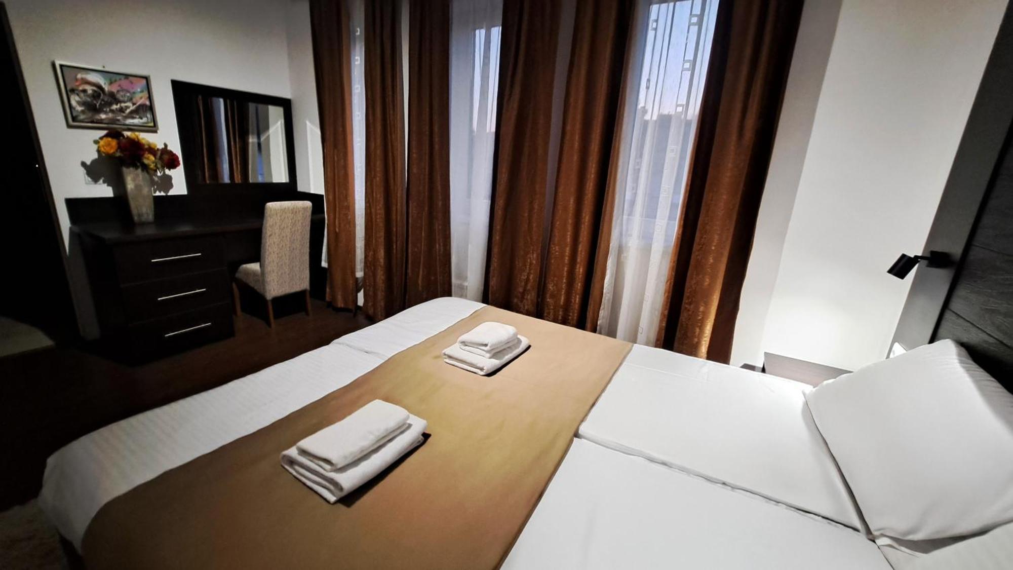 Citadela Suites - Free Parking Сараево Екстериор снимка
